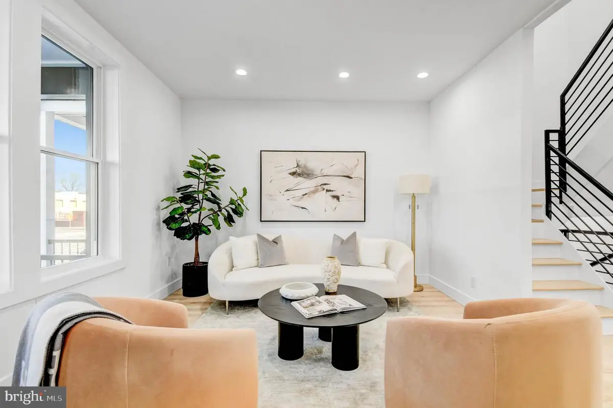 517 Florida Ave Ne, Washington, DC 20002 - #1