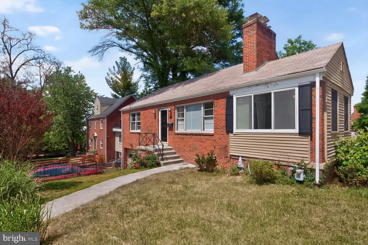 3414 Highwood Dr Se, Washington, DC 20020 - #1