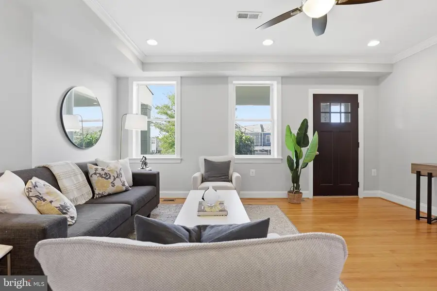 326 Farragut St Nw, Washington, DC 20011 - #3