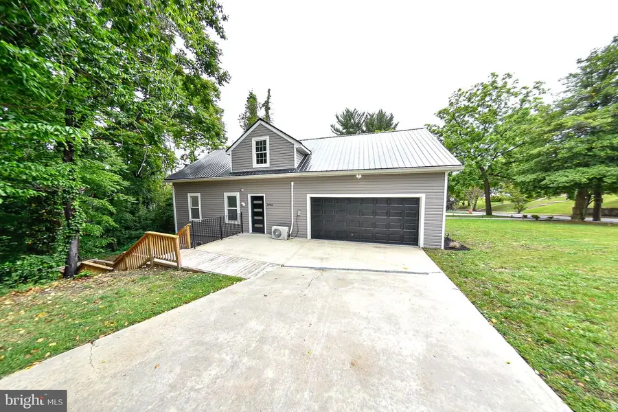 3704 Suitland Rd Se, Washington, DC 20020 - #3
