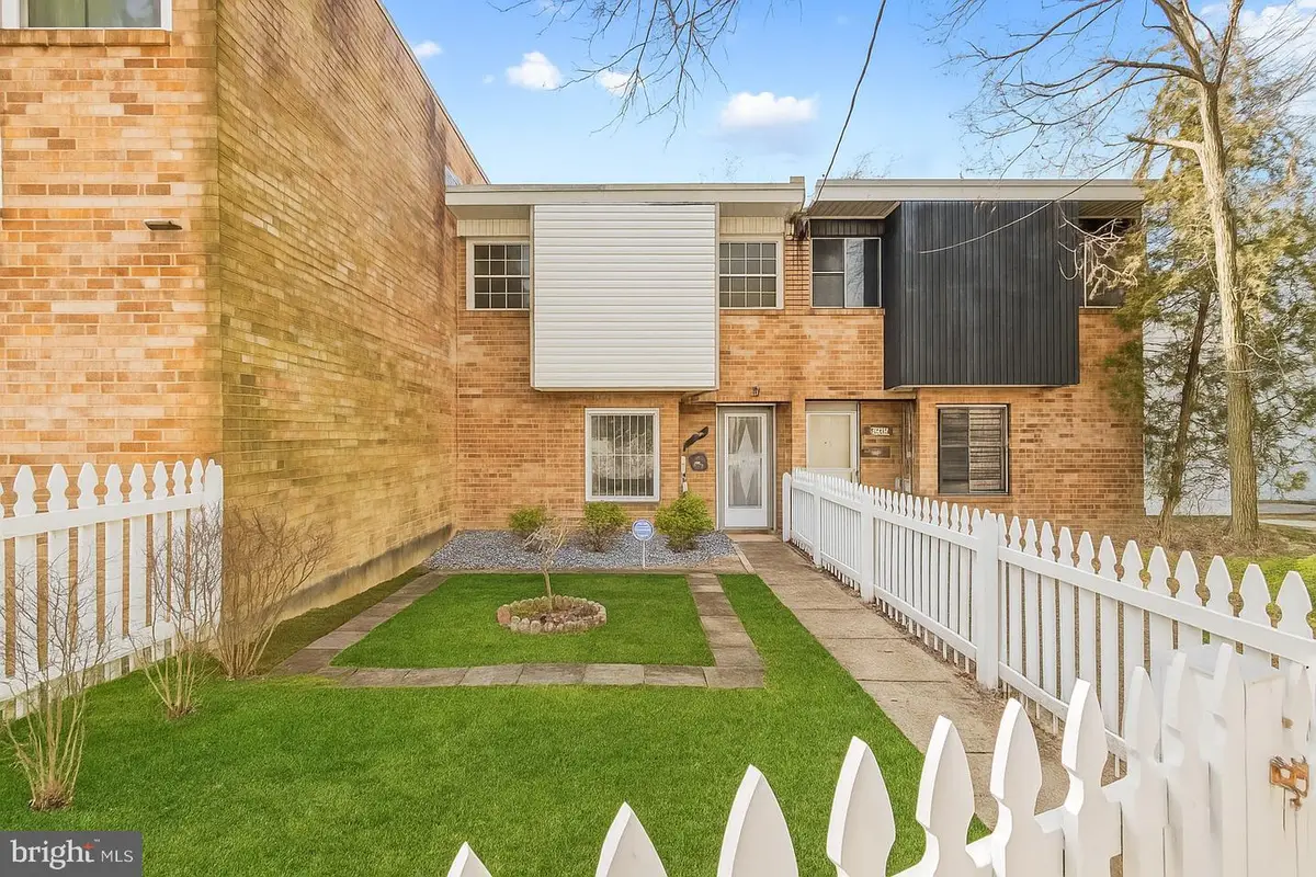 2505 Naylor Rd Se, Washington, DC 20020 - #1