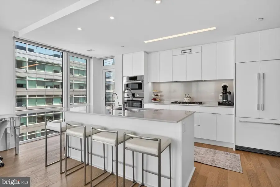 37 L St Se #802, Washington, DC 20003 - #3