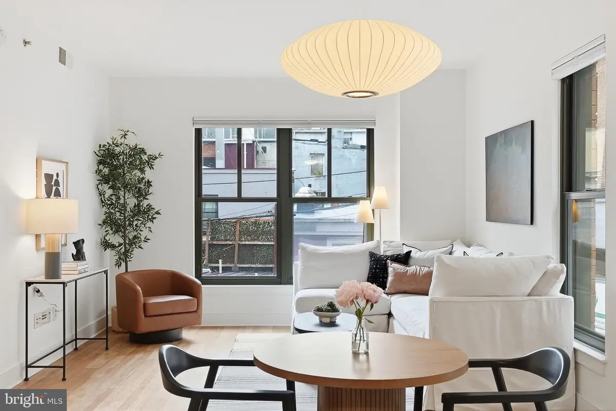 910 M St Nw #203, Washington, DC 20001 - #1