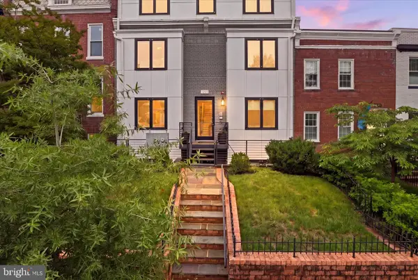 1222 Neal St Ne #3, WASHINGTON, DC 20002