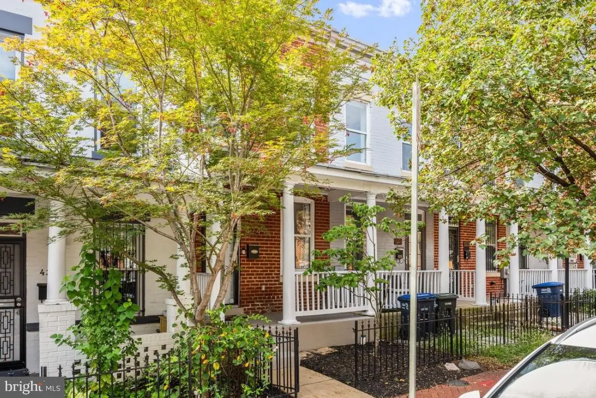 424 Oakdale Pl Nw, Washington, DC 20001 - #1