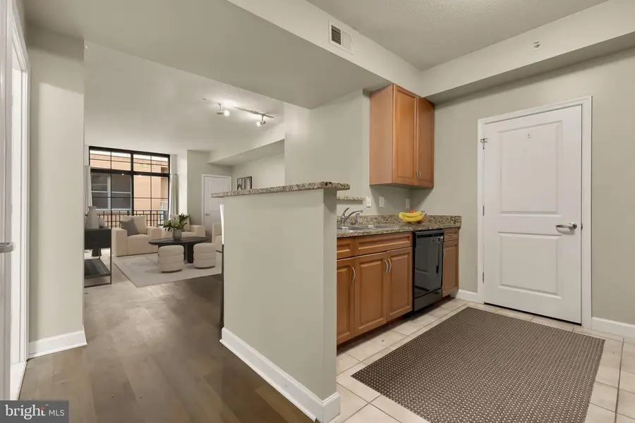 1111 25th St Nw #723, Washington, DC 20037 - #2