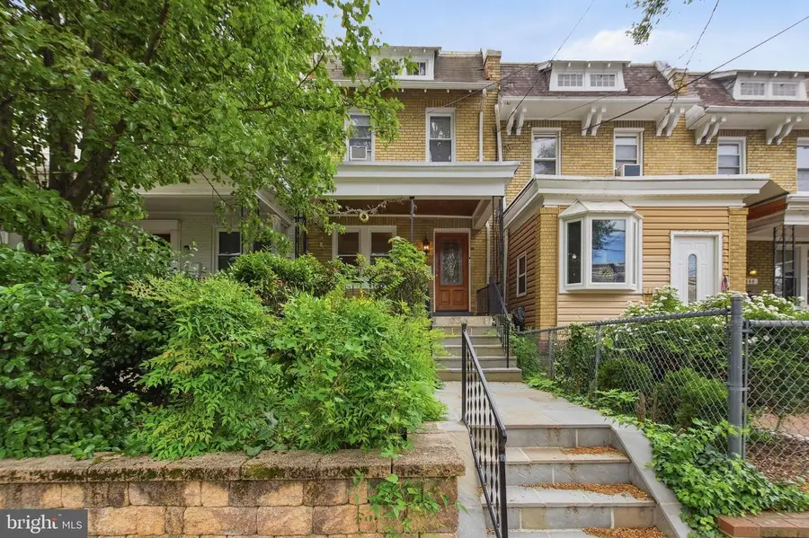 440 Ne Delafield Pl Nw, Washington, DC 20011 - #2