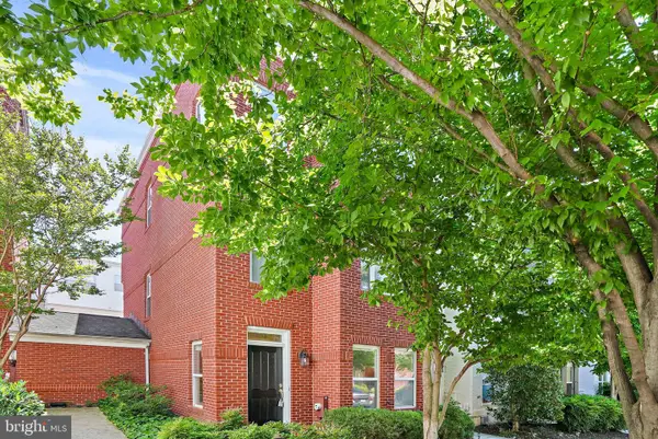 2123 12th Pl Nw, WASHINGTON, DC 20009