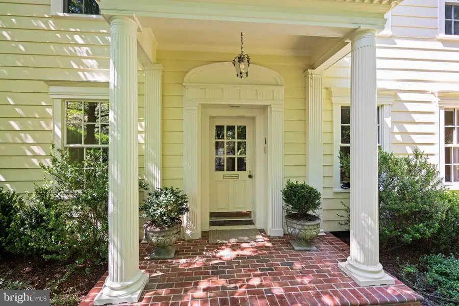 4915 Hillbrook Ln Nw, Washington, DC 20016 - #2
