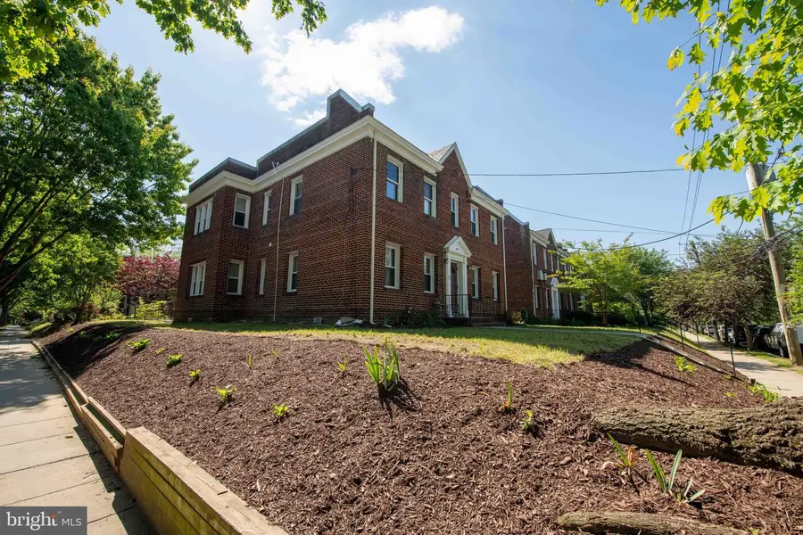 2241 40th Pl Nw, Washington, DC 20007 - #2