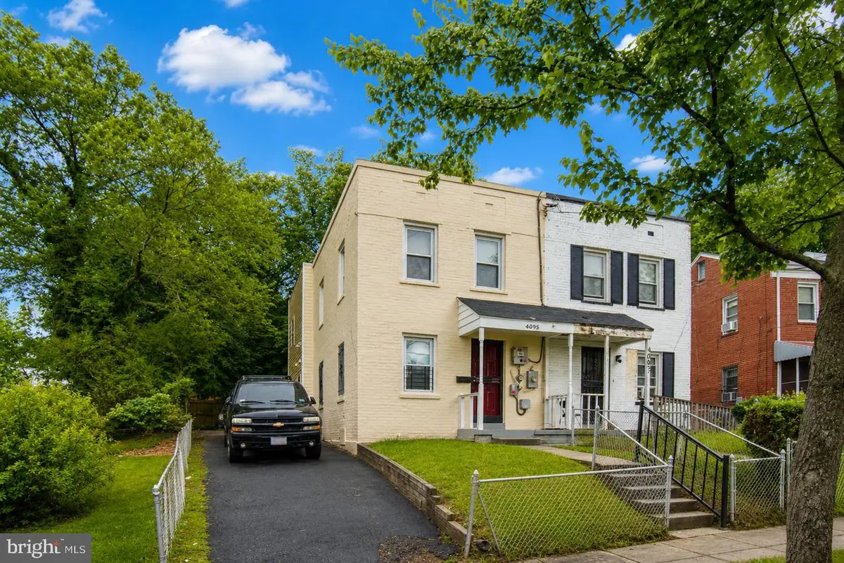 4695 A St Se, Washington, DC 20019 - #1