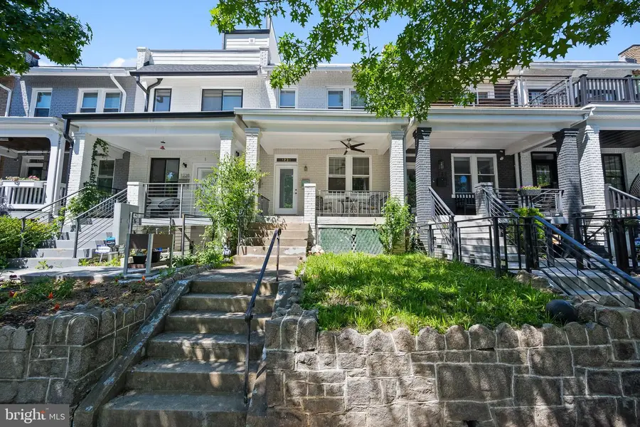 1230 Oates St Ne, Washington, DC 20002 - #2