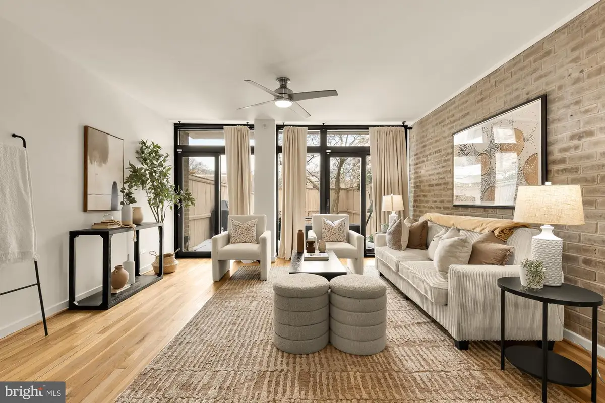 363 N St Sw, Washington, DC 20024 - #1