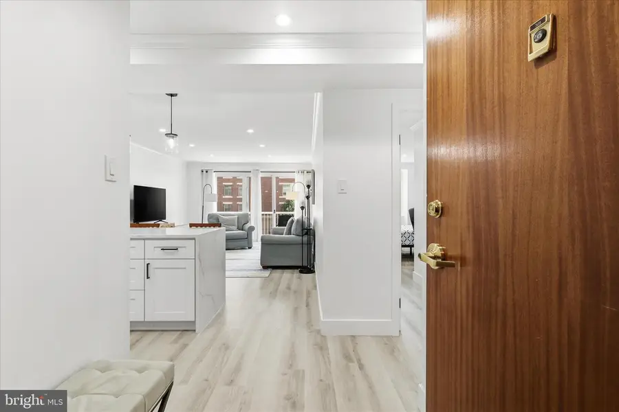 730 24th St Nw #309, Washington, DC 20037 - #2