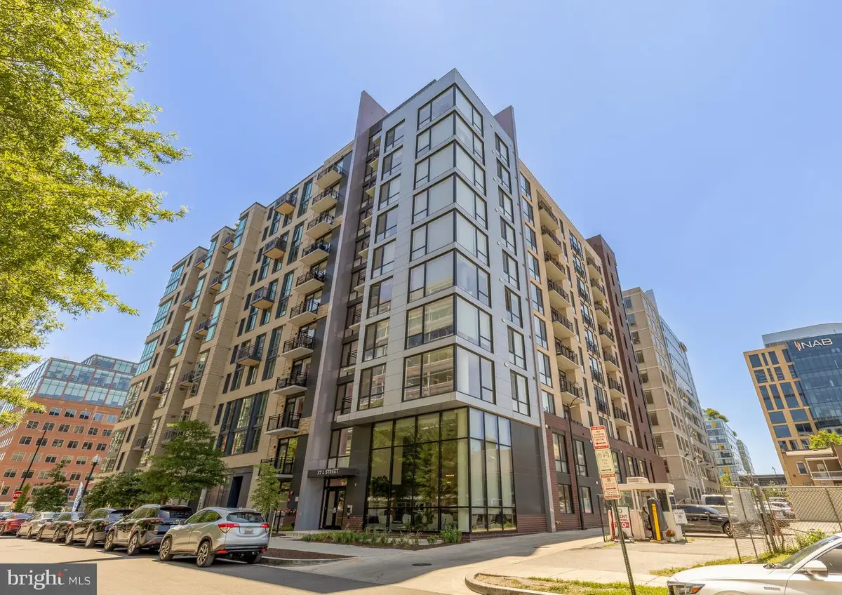37 L St Se #301, Washington, DC 20003 - #1