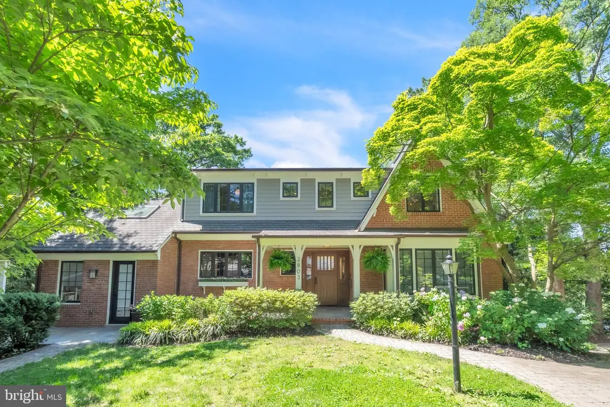 2803 Arizona Ter Nw, Washington, DC 20016 - #1