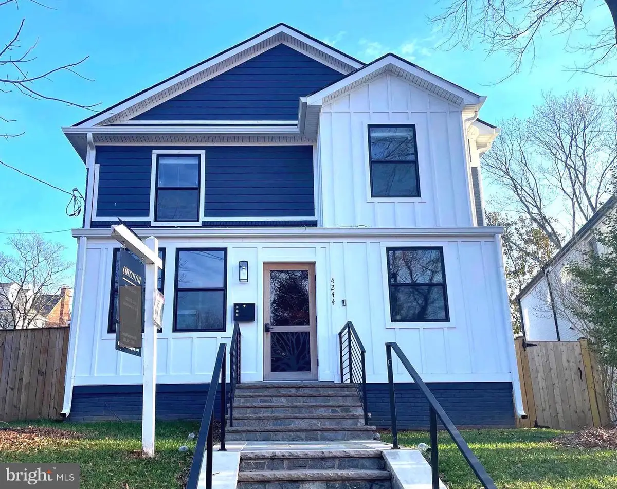4244 Alton Pl Nw, Washington, DC 20016 - #1