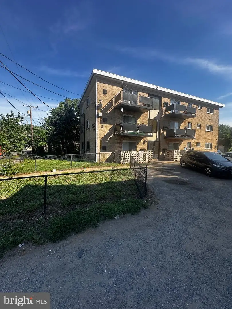 4611 Quarles St Ne, Washington, DC 20019 - #1