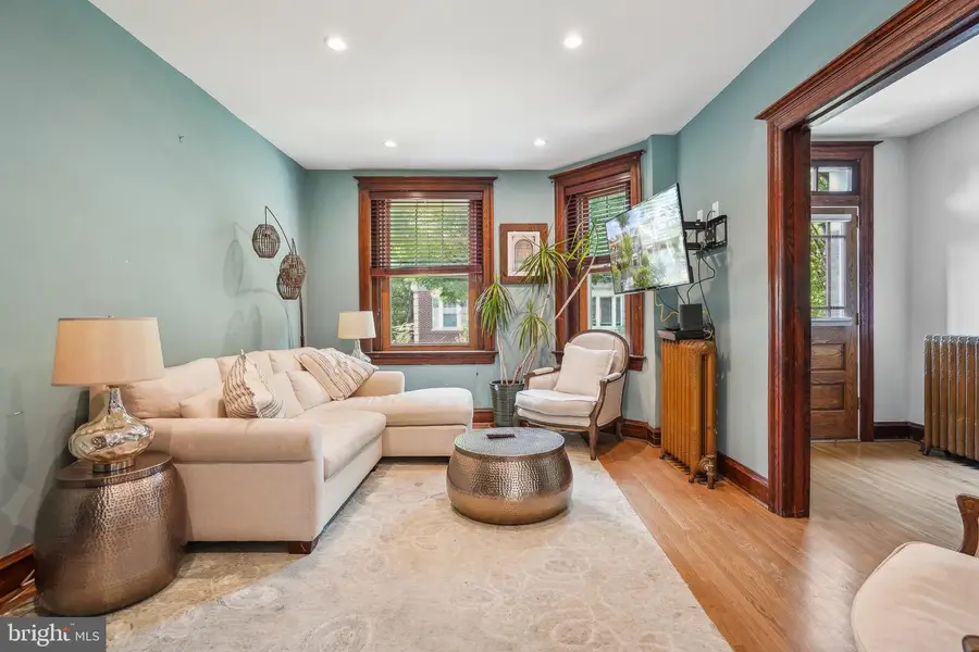 626 D St Ne, Washington, DC 20002 - #2