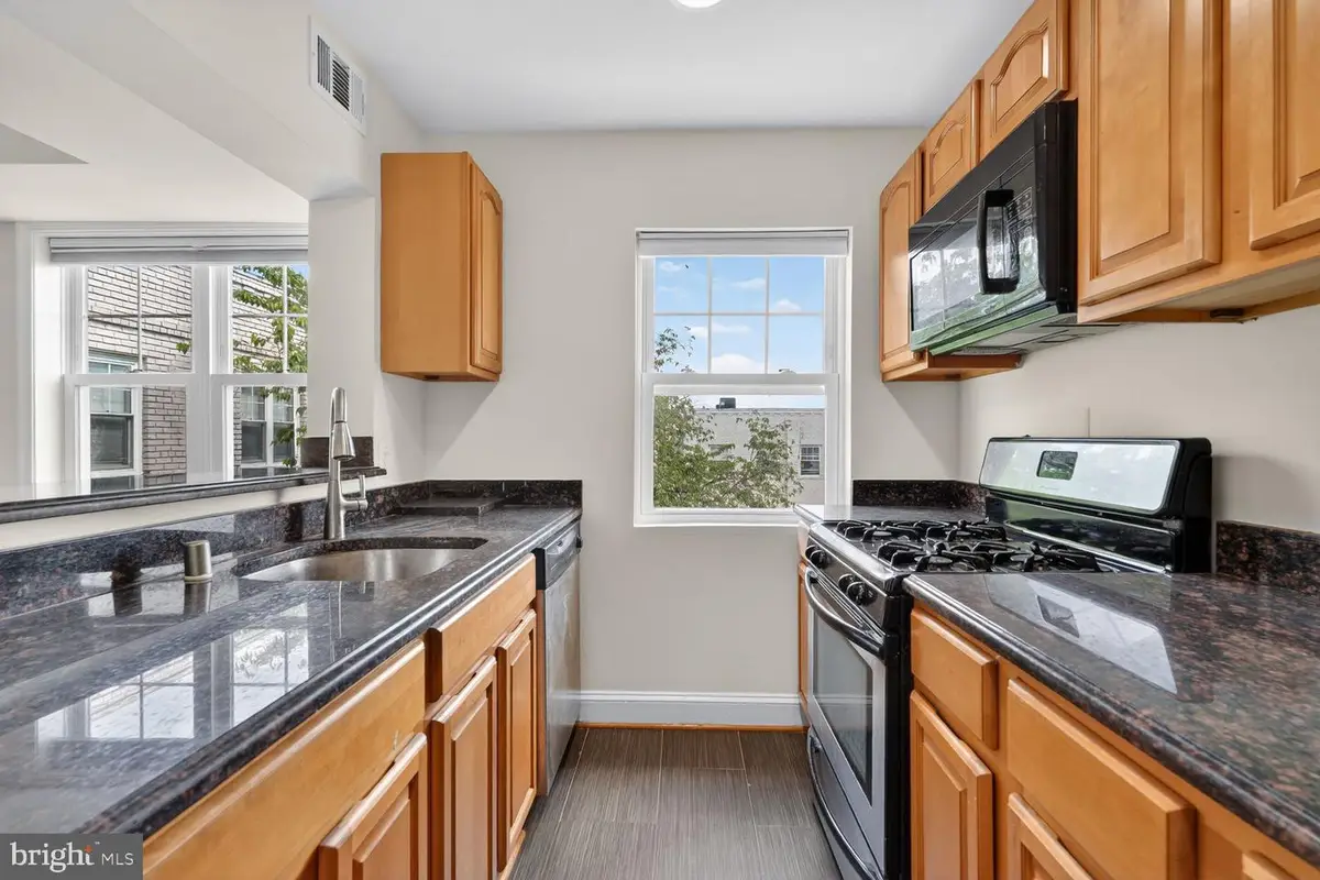 3868 9th St Se #301, Washington, DC 20032 - #1