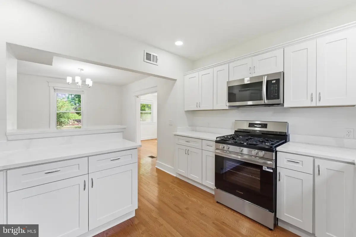 2604 32nd St Se, Washington, DC 20020 - #1