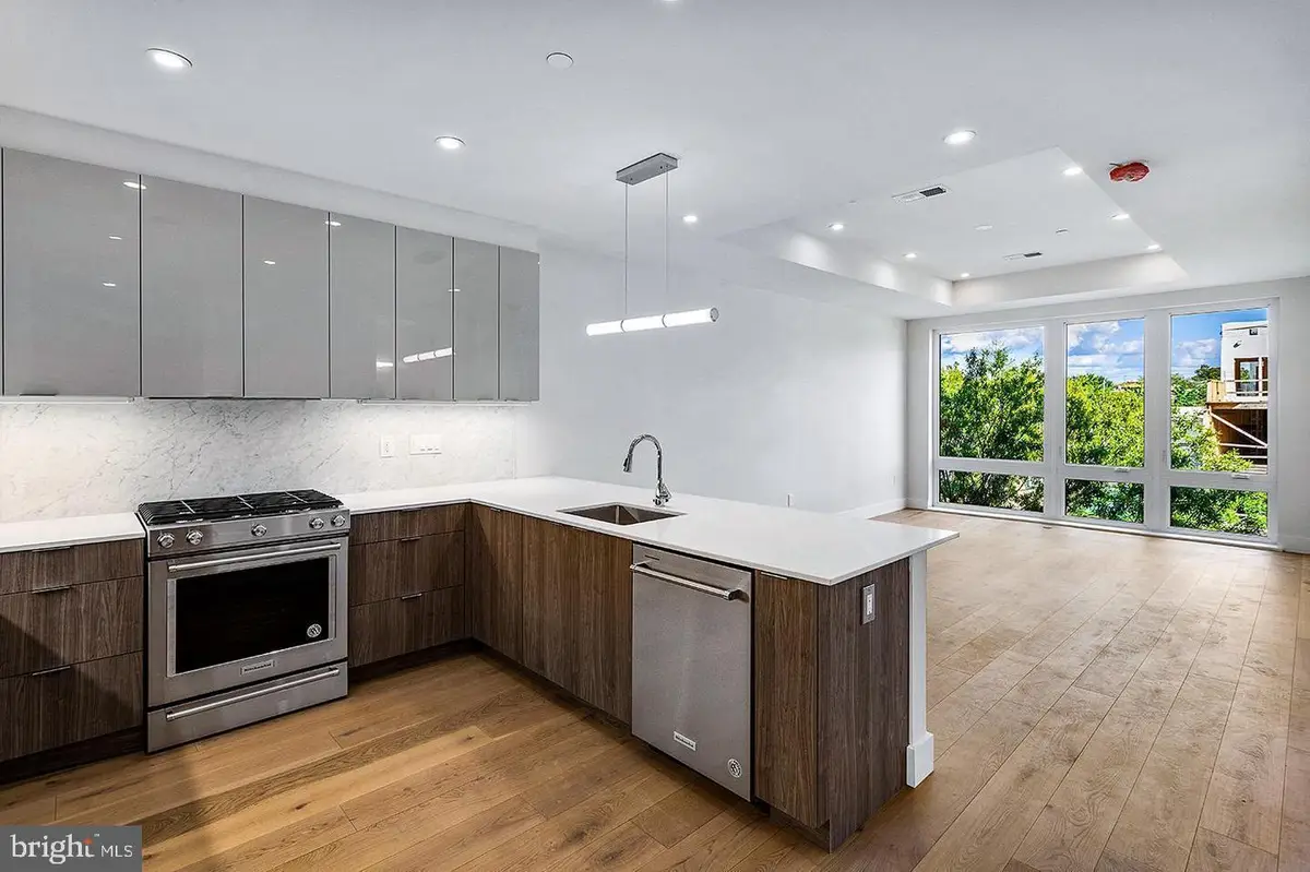 4804 Georgia Ave Nw #ph2, Washington, DC 20011 - #1