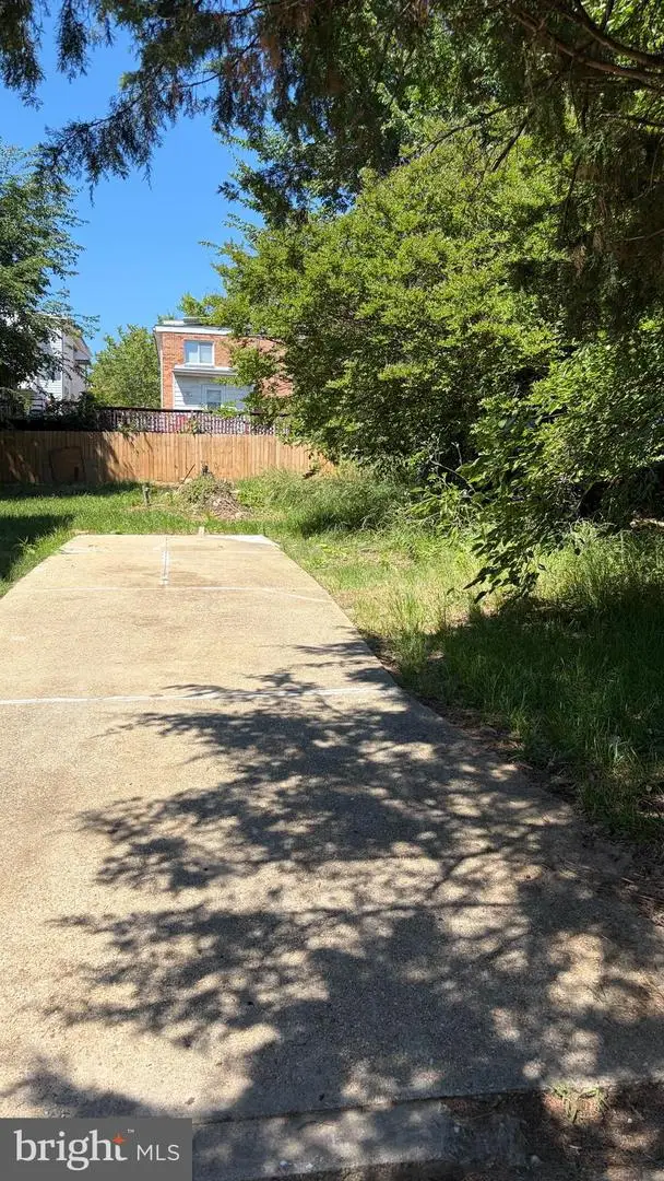 5322 Gay St Ne, Washington, DC 20019 - #2