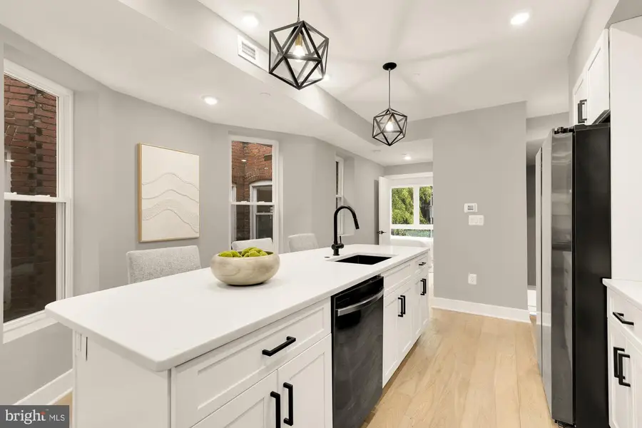26 Todd Pl Ne #2, Washington, DC 20002 - #3