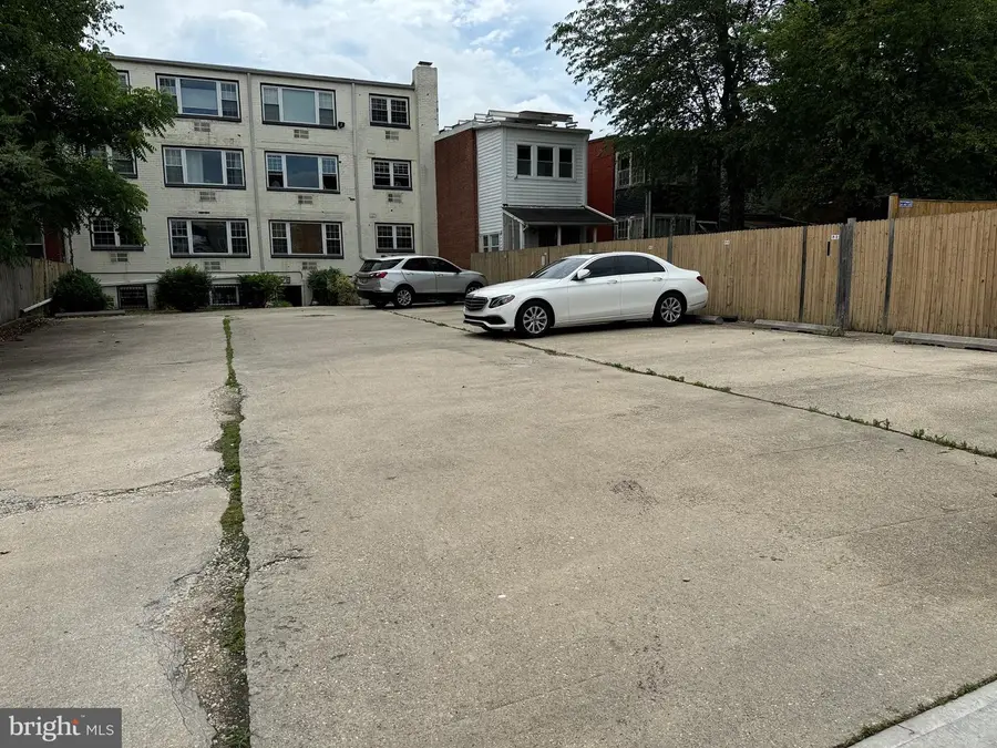723 Longfellow St Nw #p-3, Washington, DC 20011 - #2