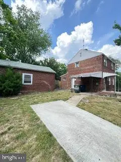 5364 Ames St Ne, Washington, DC 20019 - #2
