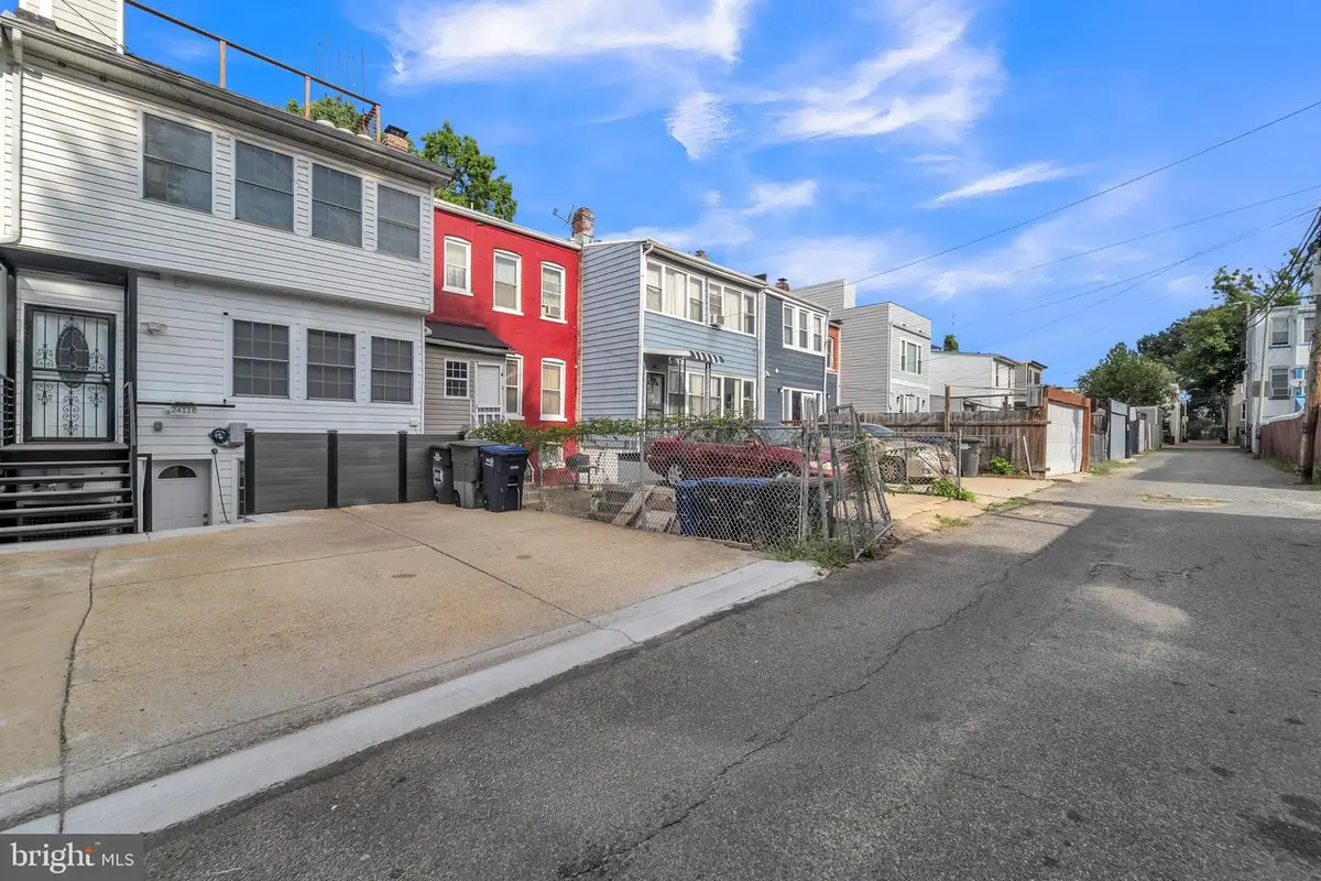 2411 N Capitol St Ne #b, Washington, DC 20002 - #1