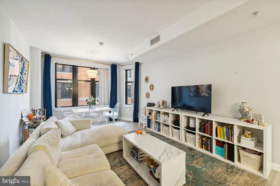 400 Massachusetts Ave Nw #910, Washington, DC 20001 - #2