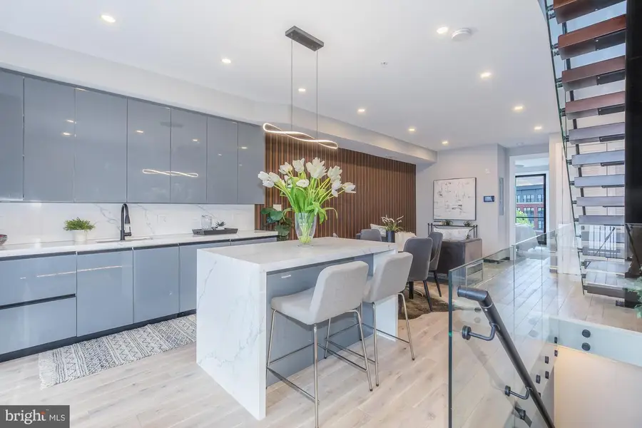 1332 G St Se #3, Washington, DC 20003 - #3