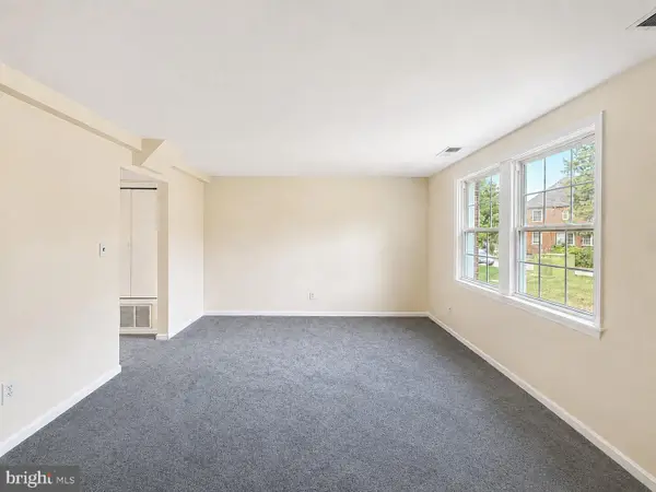3823 W St Se #201, WASHINGTON, DC 20020