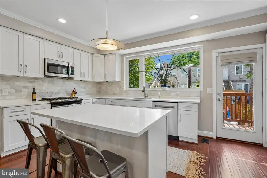 1203 Staples St Ne, Washington, DC 20002 - #2