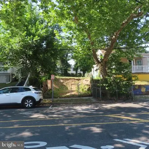 4727 Sheriff Rd Ne, Washington, DC 20019 - #1