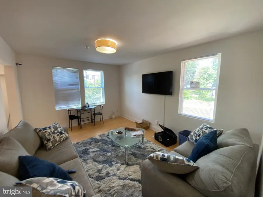 1380 Bryant St Ne #104, Washington, DC 20018 - #2