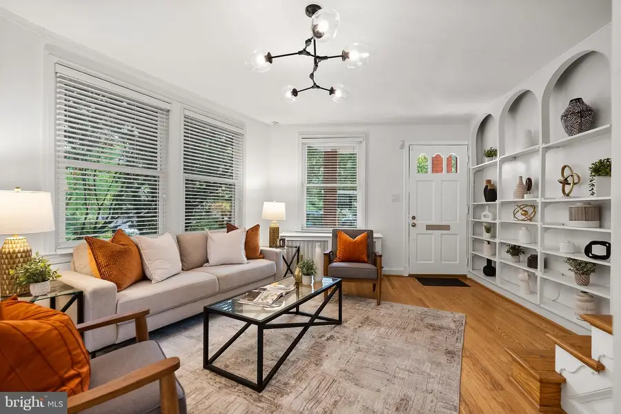 2201 Observatory Pl Nw, Washington, DC 20007 - #3