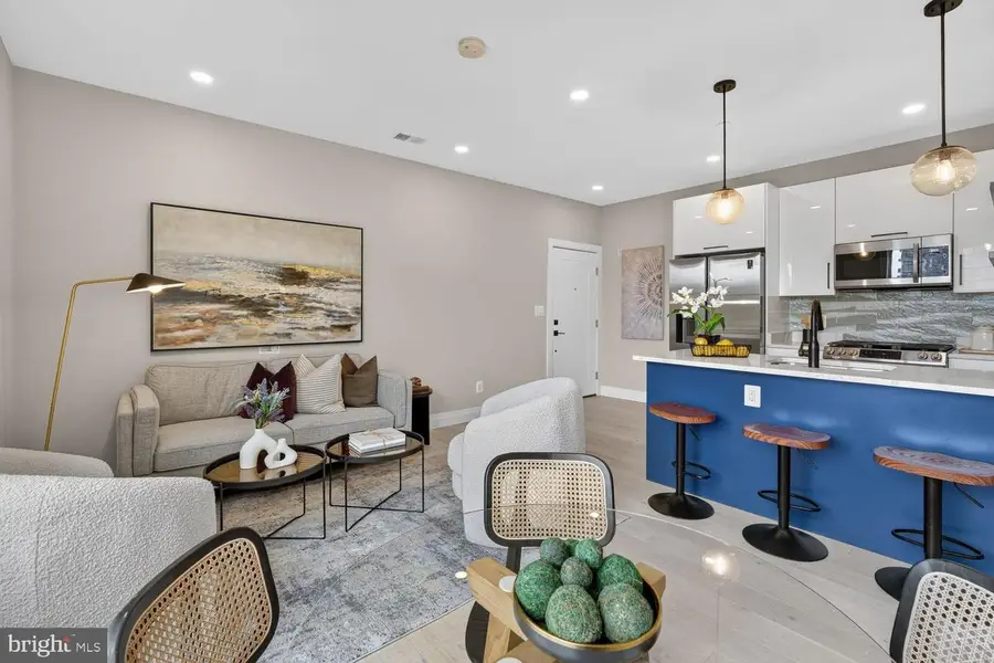 1102 Staples St Ne #301, Washington, DC 20002 - #3