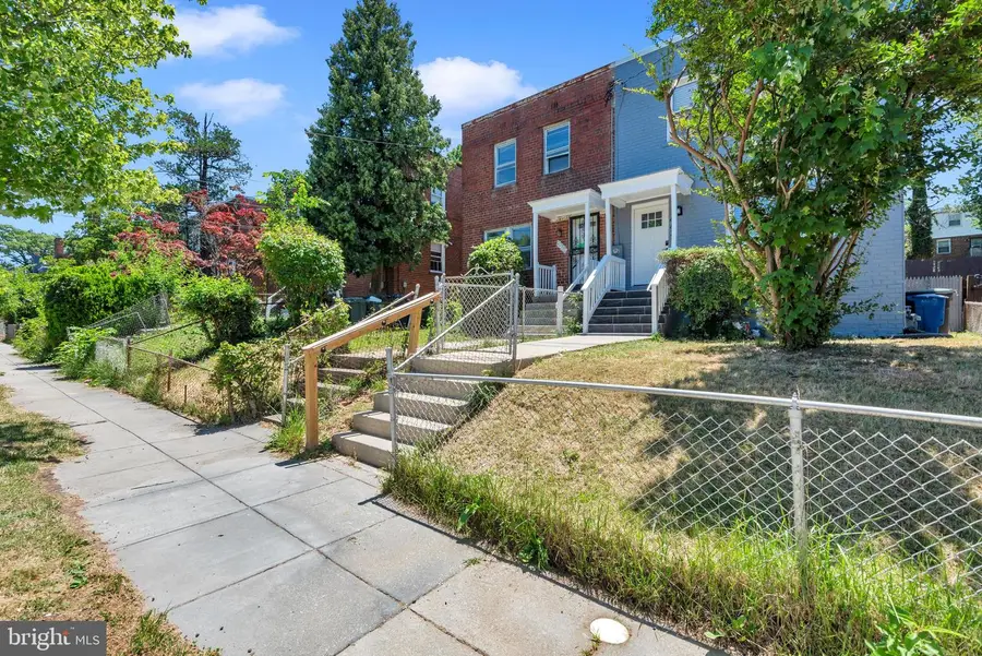 4621 Hillside Rd Se, Washington, DC 20019 - #2