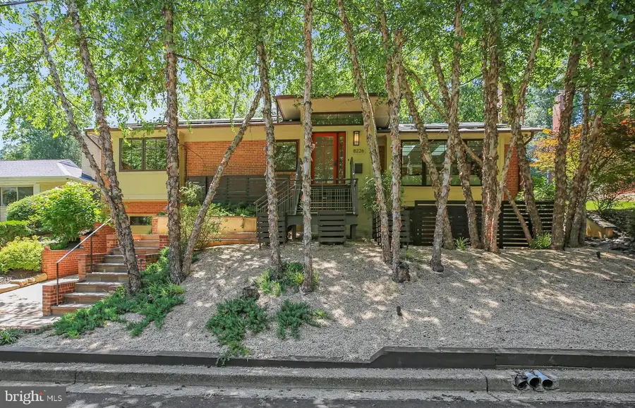 8226 West Beach Dr Nw, Washington, DC 20012 - #3