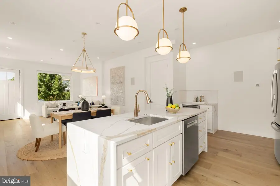 1528 Oates St Ne #1, Washington, DC 20002 - #2