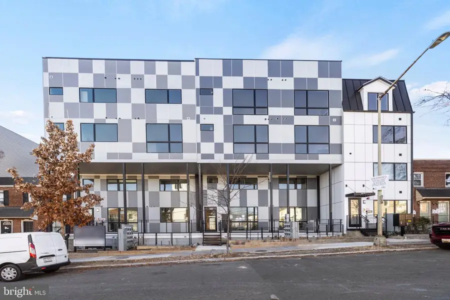 824 18th St Ne #10, Washington, DC 20002 - #2
