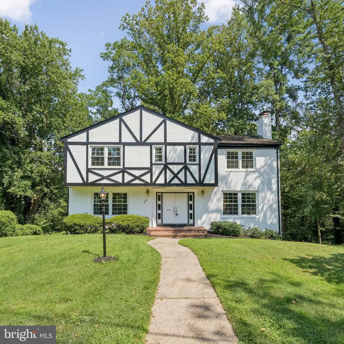 2827 Ellicott St Nw, Washington, DC 20008 - #1