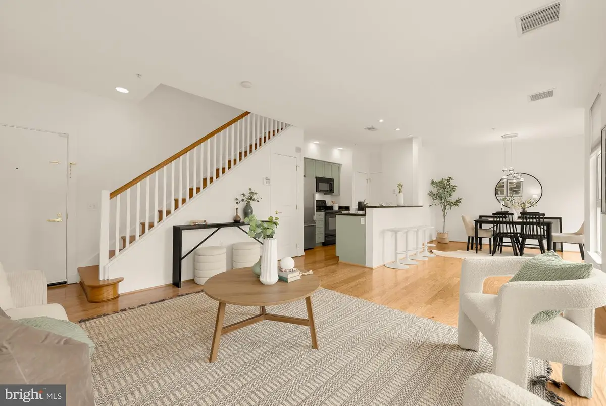 343 Cedar St Nw #305, Washington, DC 20012 - #1