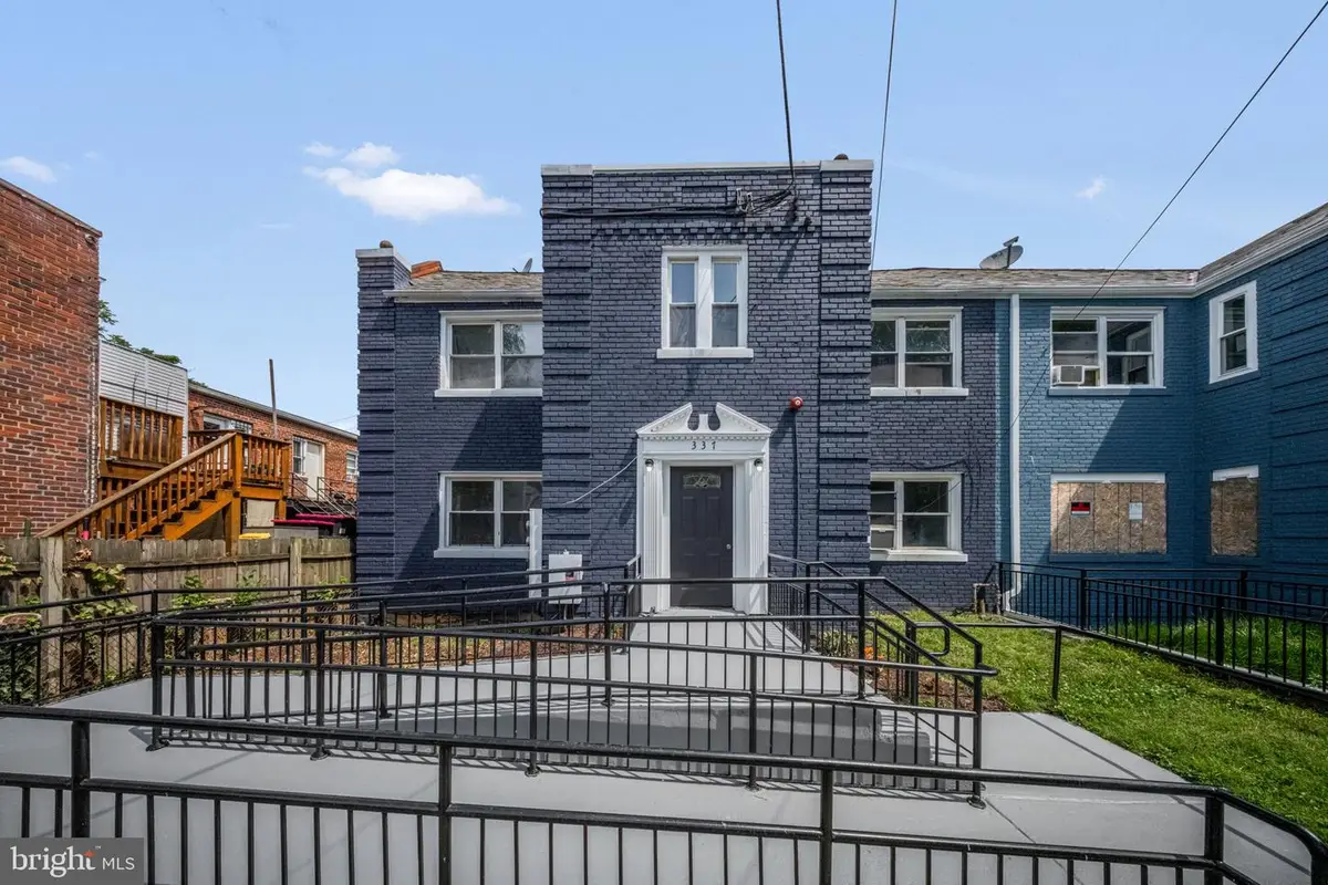 337 Delafield Pl Nw, Washington, DC 20011 - #1