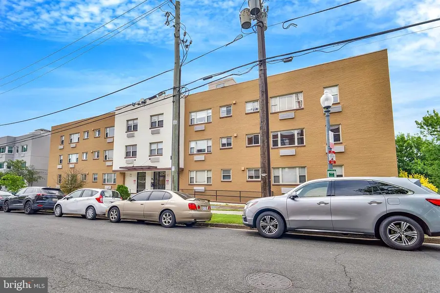 738 Longfellow St Nw #206, Washington, DC 20011 - #2