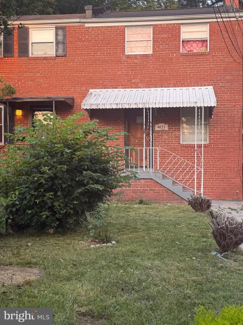 4433 Texas Ave Se, Washington, DC 20019 - #1