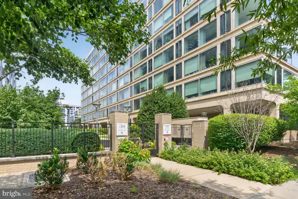 1101 3rd St Sw #713, WASHINGTON, DC 20024