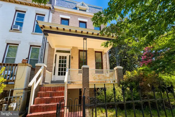1126 I St Ne, WASHINGTON, DC 20002
